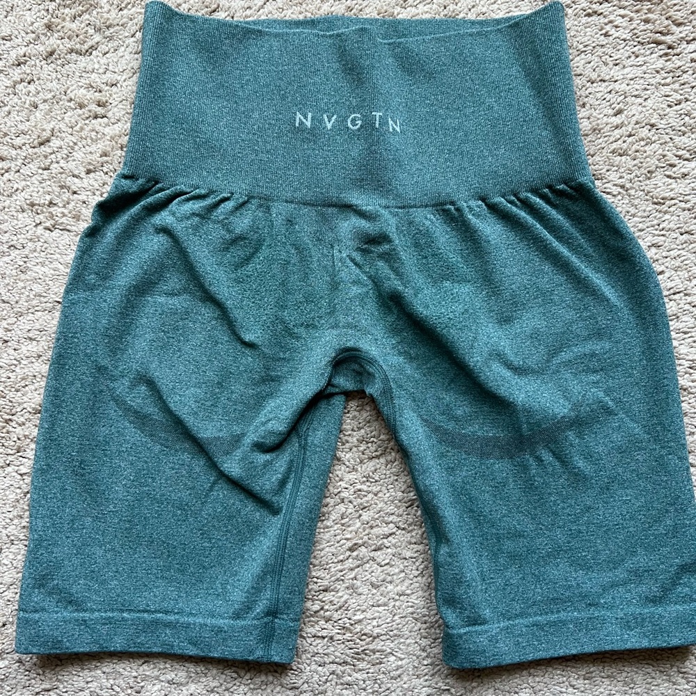 NVGTN contour seamless shorts